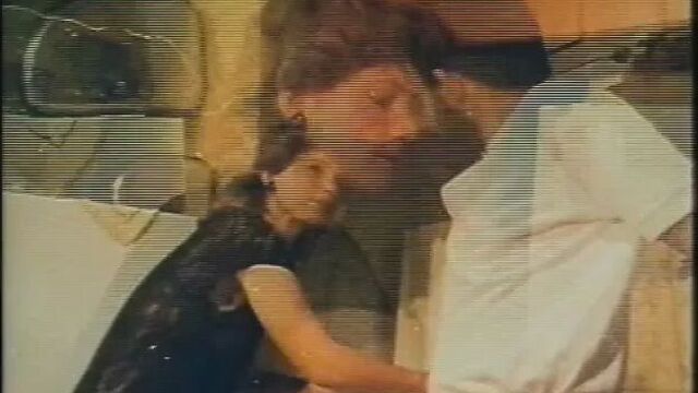 greek porno i istoria tis trypas (1983)